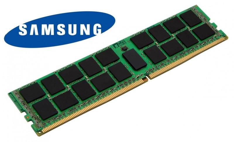 Samsung 32GB DDR4 RDIMM memory module with 2400MHz speed and ECC technology, designed for server applications.