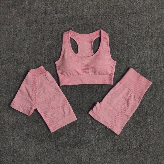 Seamless 3pcs Women Yoga Set featuring a crop top, workout bra, and high-waisted shorts in various colors.