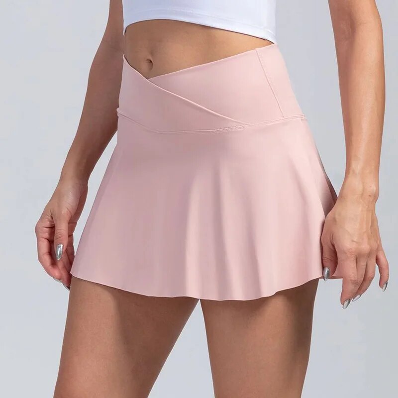 Women Pleated Tennis Skirt with Pockets, showcasing its stylish pleats and functional design.