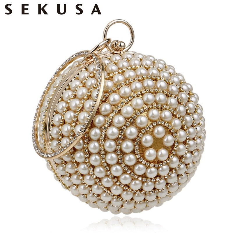 A stylish Women's Pearl Beaded Evening Bag featuring intricate pearl beads and a circular design, perfect for weddings and special occasions.