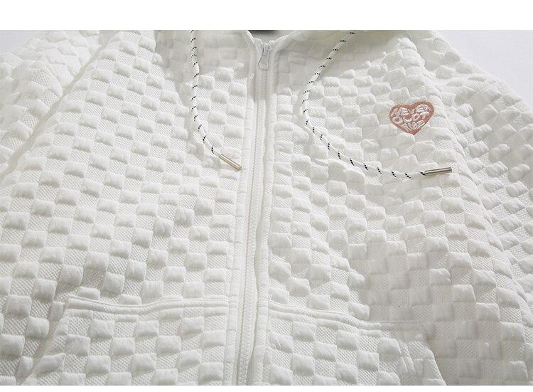 Men's zipper hoodie featuring heart embroidery and plaid design, perfect for autumn casual wear.