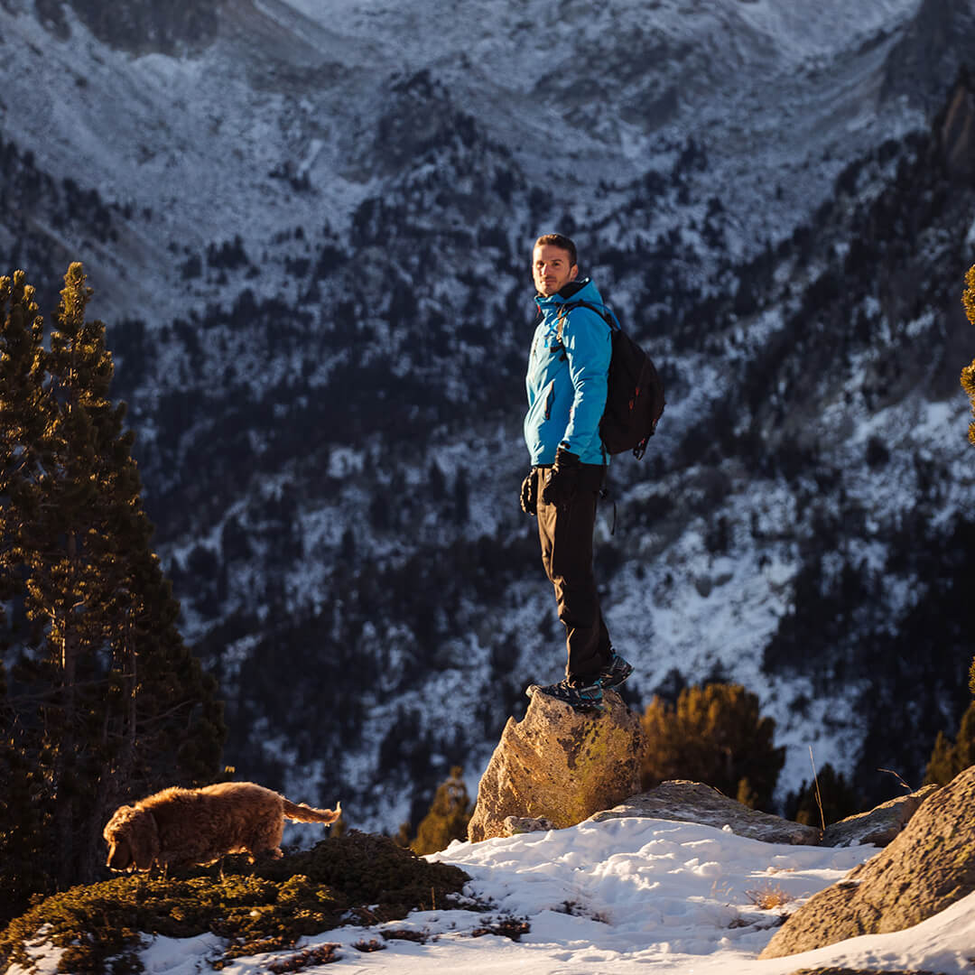 Adventure 2.0 Men Light Blue jacket featuring multiple pockets and eco-friendly materials, perfect for outdoor activities.