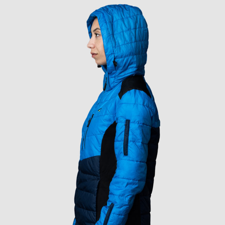 EcoDown Jacket for women in blue, featuring a lightweight design and built-in sleeve gloves for added warmth.