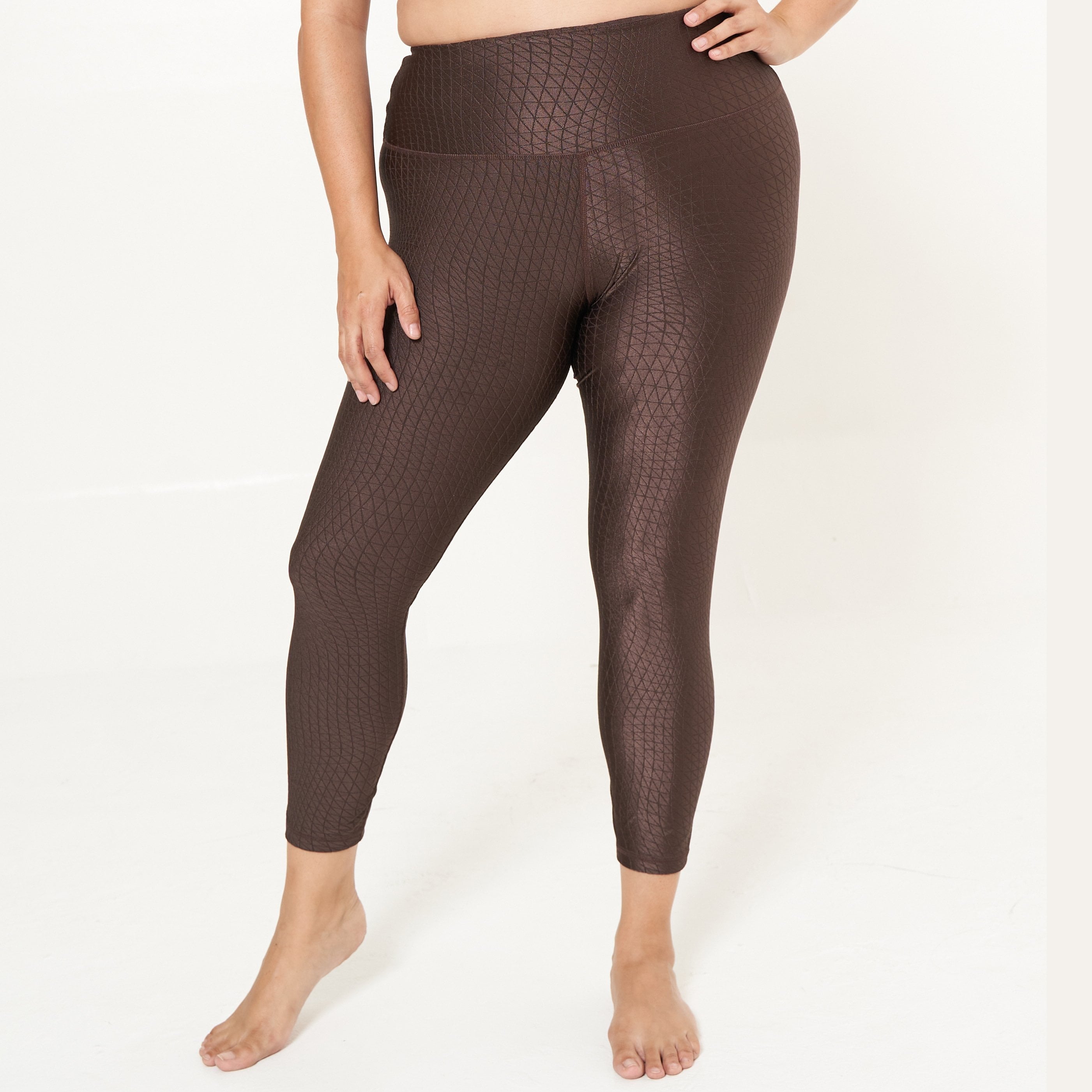 Hi-Rise Leggings featuring a stylish Bark Cube Pattern, designed for comfort and support during workouts.