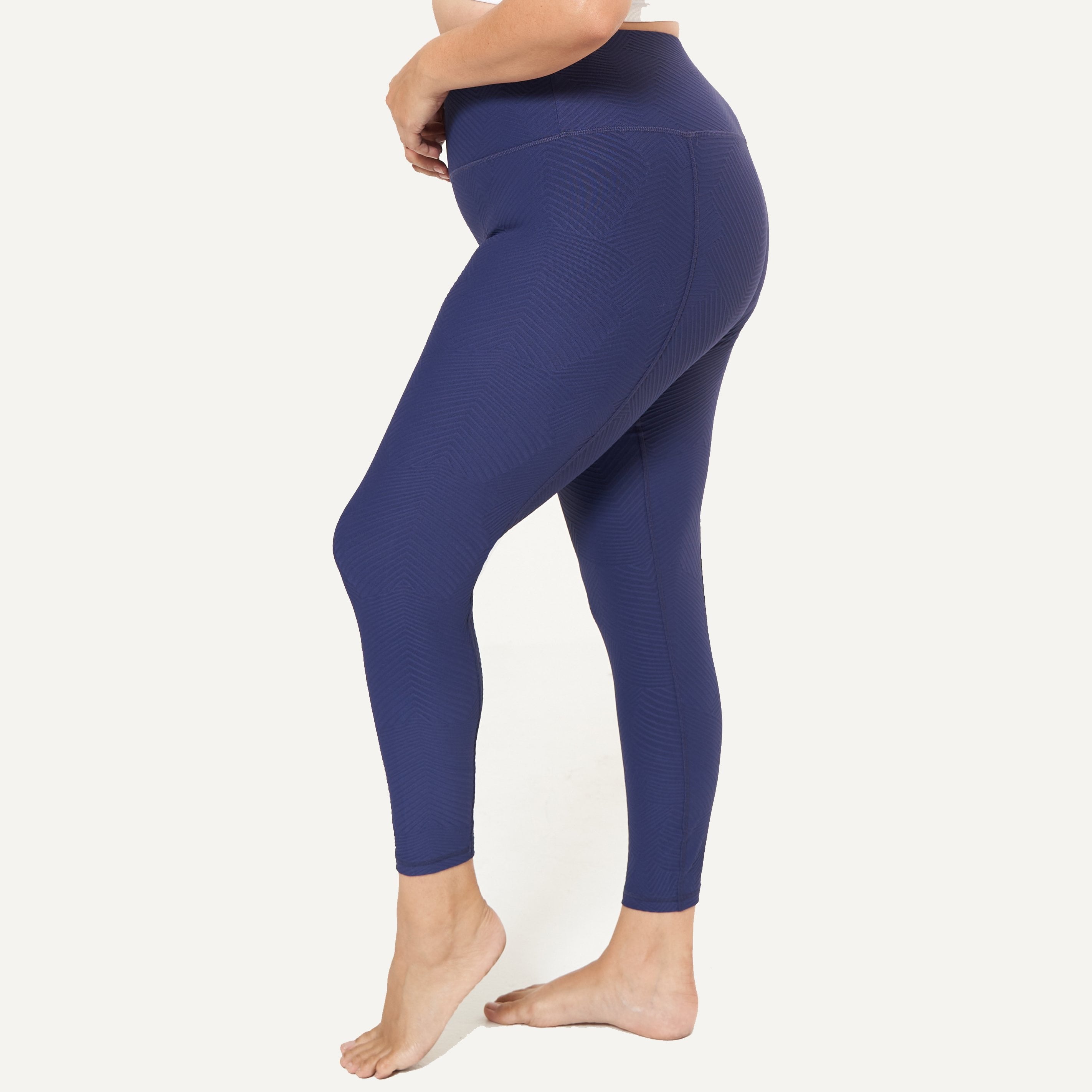 HI-Rise Leggings featuring Eclipse Ridges Pattern, showcasing a stylish design and high-rise fit for comfort and support.