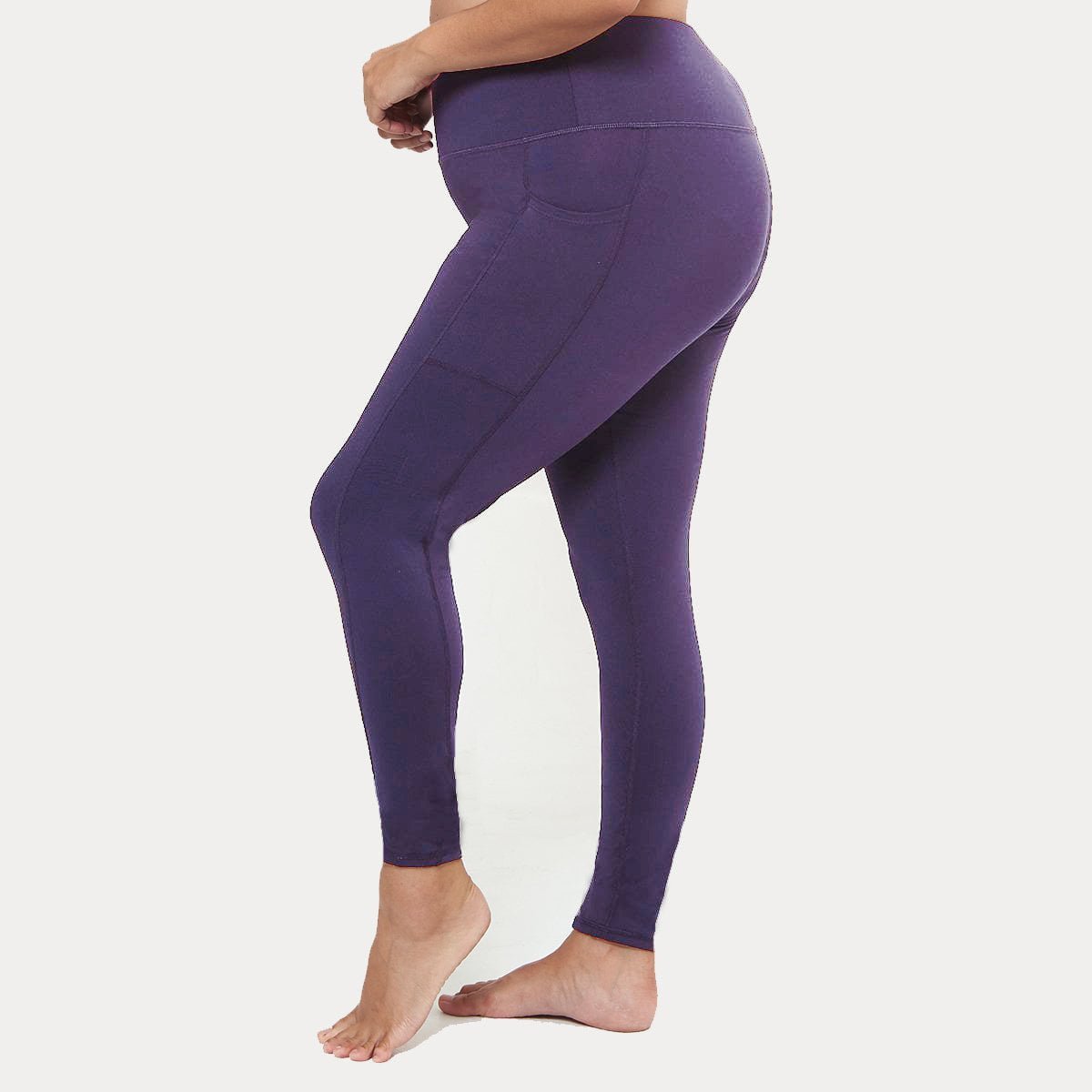 Hi-Rise Square Pocket Leggings in Plum Rib Texture, featuring high-rise waist and square pockets for smartphones.