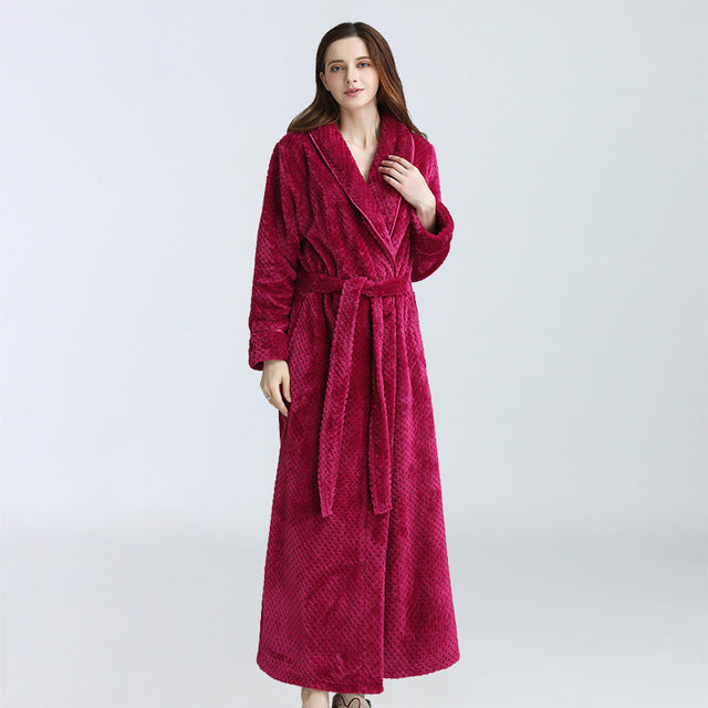 A cozy Women Winter Extra Long Robe made of soft flannel, designed for plus sizes, featuring a stylish peignoir design perfect for winter lounging.