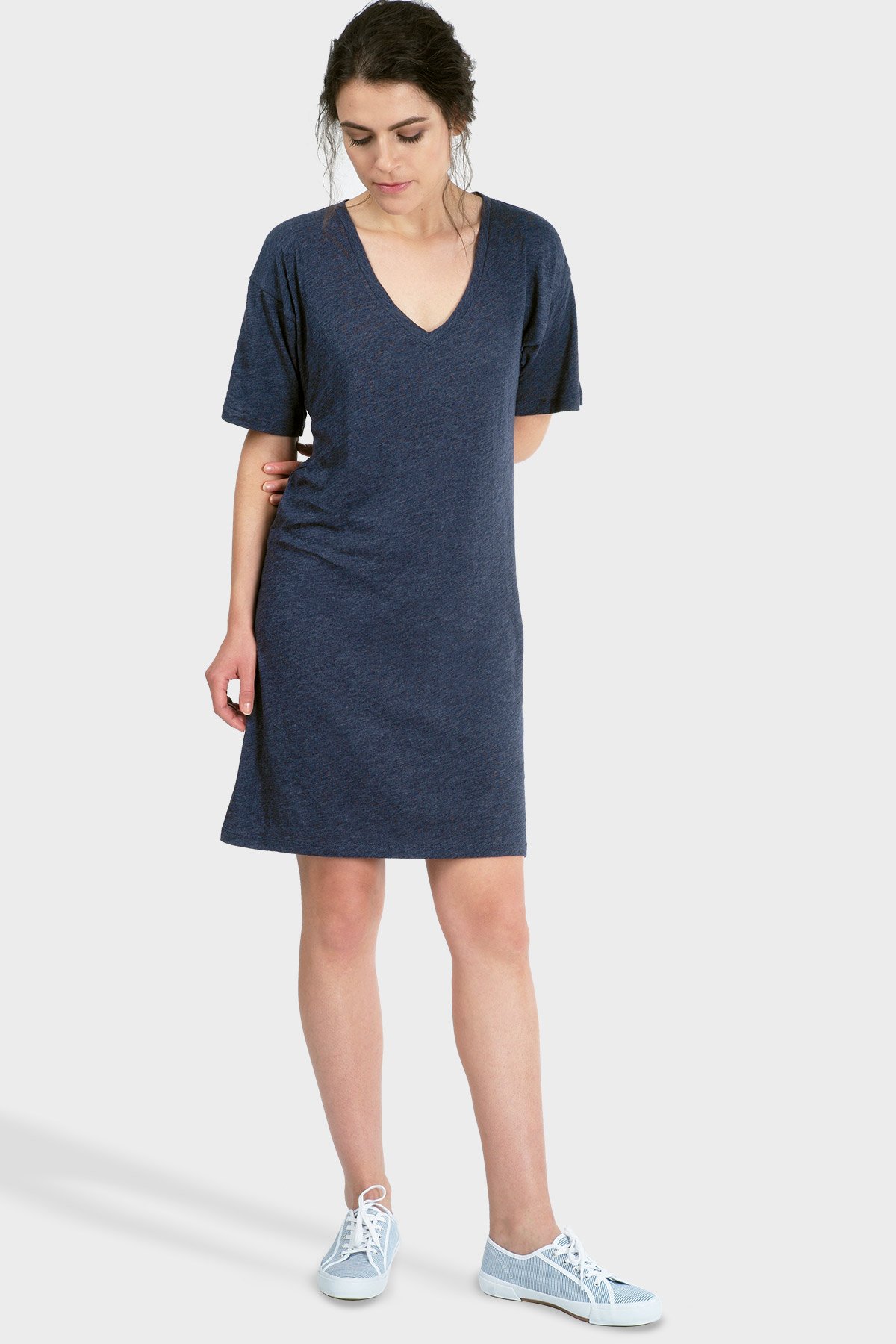 MIKA Organic T-Shirt Dress in a relaxed fit with v-neck, made from organic cotton and bamboo rayon, perfect for casual outings or lounging.