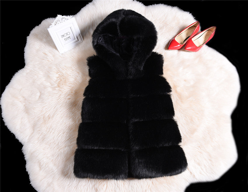 2022 Winter Sleeveless Artificial Fox Fur Coat Gilet in solid color with hood, showcasing luxurious faux fur texture and elegant design.