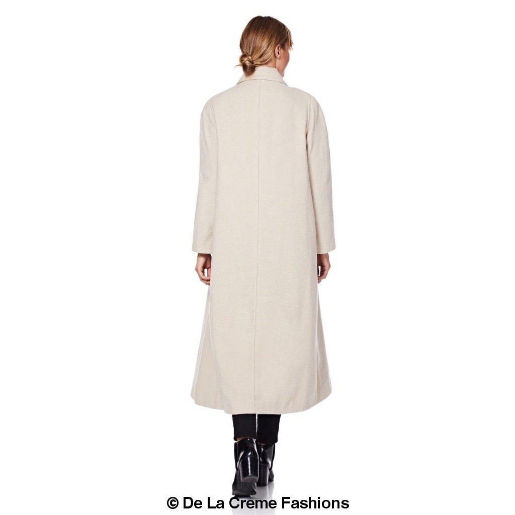 A stylish Curve Wool & Cashmere Blend Plus Size Long Coat in a classic design, featuring a single-breasted front and two side pockets, perfect for sizes UK 14-24.