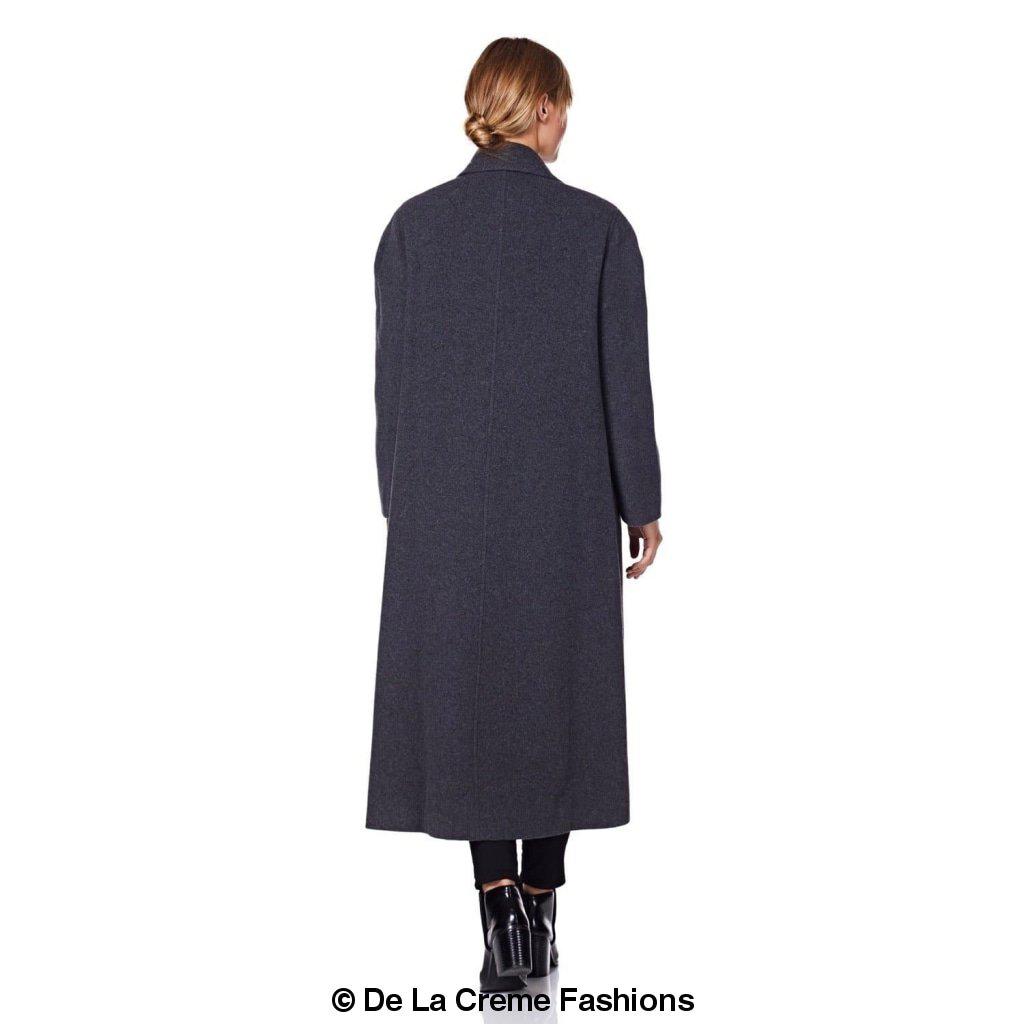 A stylish Curve Wool & Cashmere Blend Plus Size Long Coat in a classic design, featuring a single-breasted front and two side pockets, perfect for sizes UK 14-24.