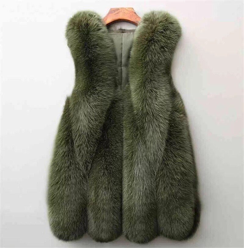 Elegant faux fur sleeveless vest jacket in a stylish design, perfect for autumn and winter wear.