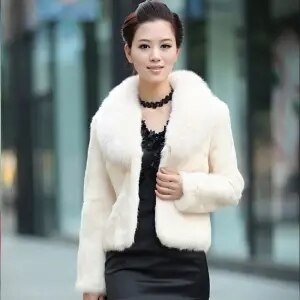 High Quality Winter Warm Fluffy Faux Fur Coat for Women featuring a faux fox fur collar, perfect for winter fashion.