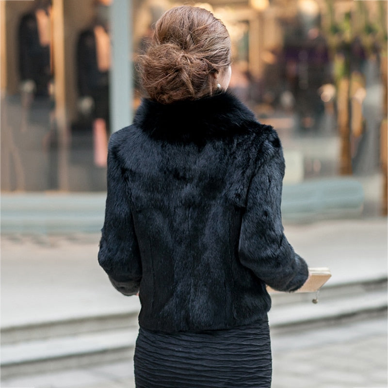 High Quality Winter Warm Fluffy Faux Fur Coat for Women featuring a faux fox fur collar, perfect for winter fashion.