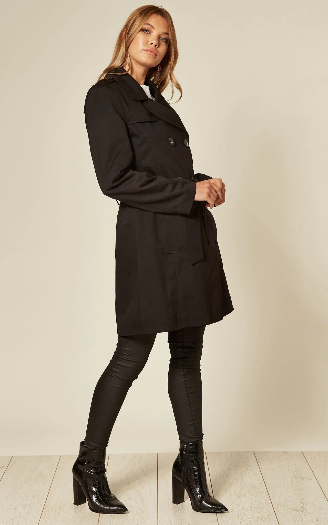 Women's Spring/Summer Military Double Breasted Trench Coat featuring epaulettes and side pockets, hip length design.