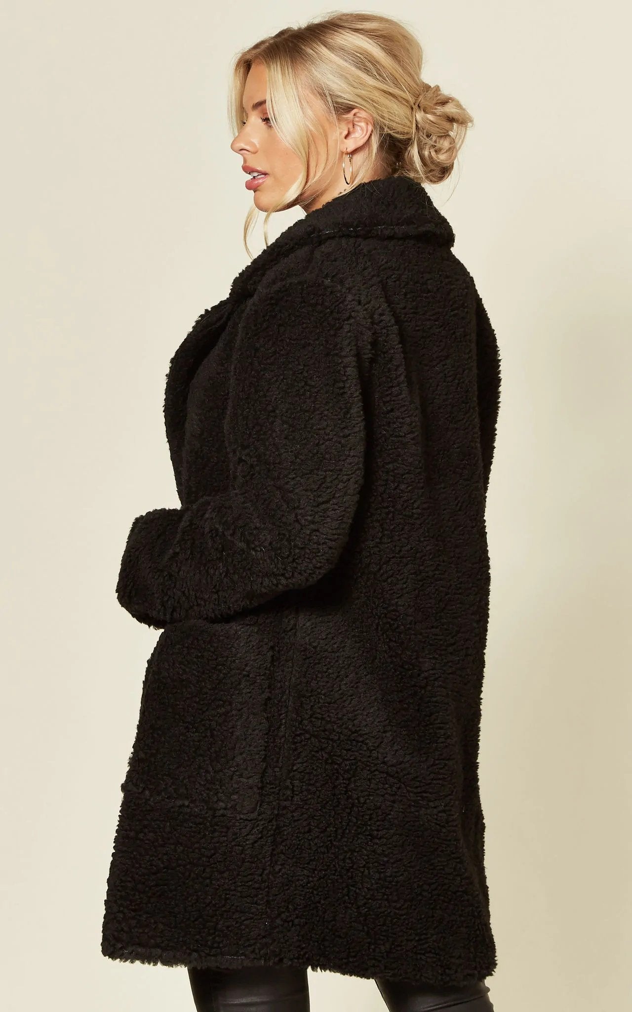 Oversized hip-length Stud Button Borg Teddy Coat with plush teddy finish, featuring popper button fastening and side pockets.