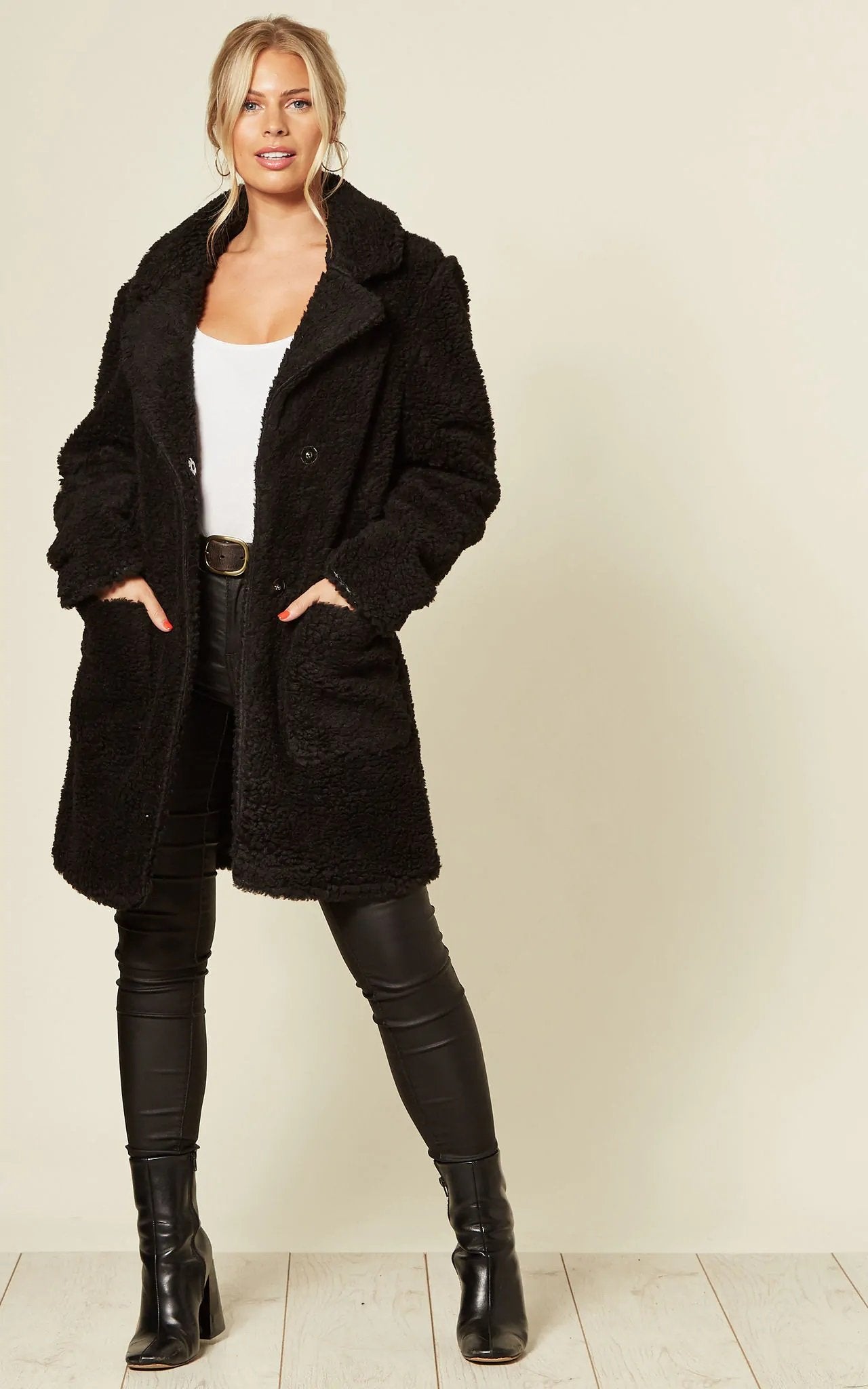 Oversized hip-length Stud Button Borg Teddy Coat with plush teddy finish, featuring popper button fastening and side pockets.