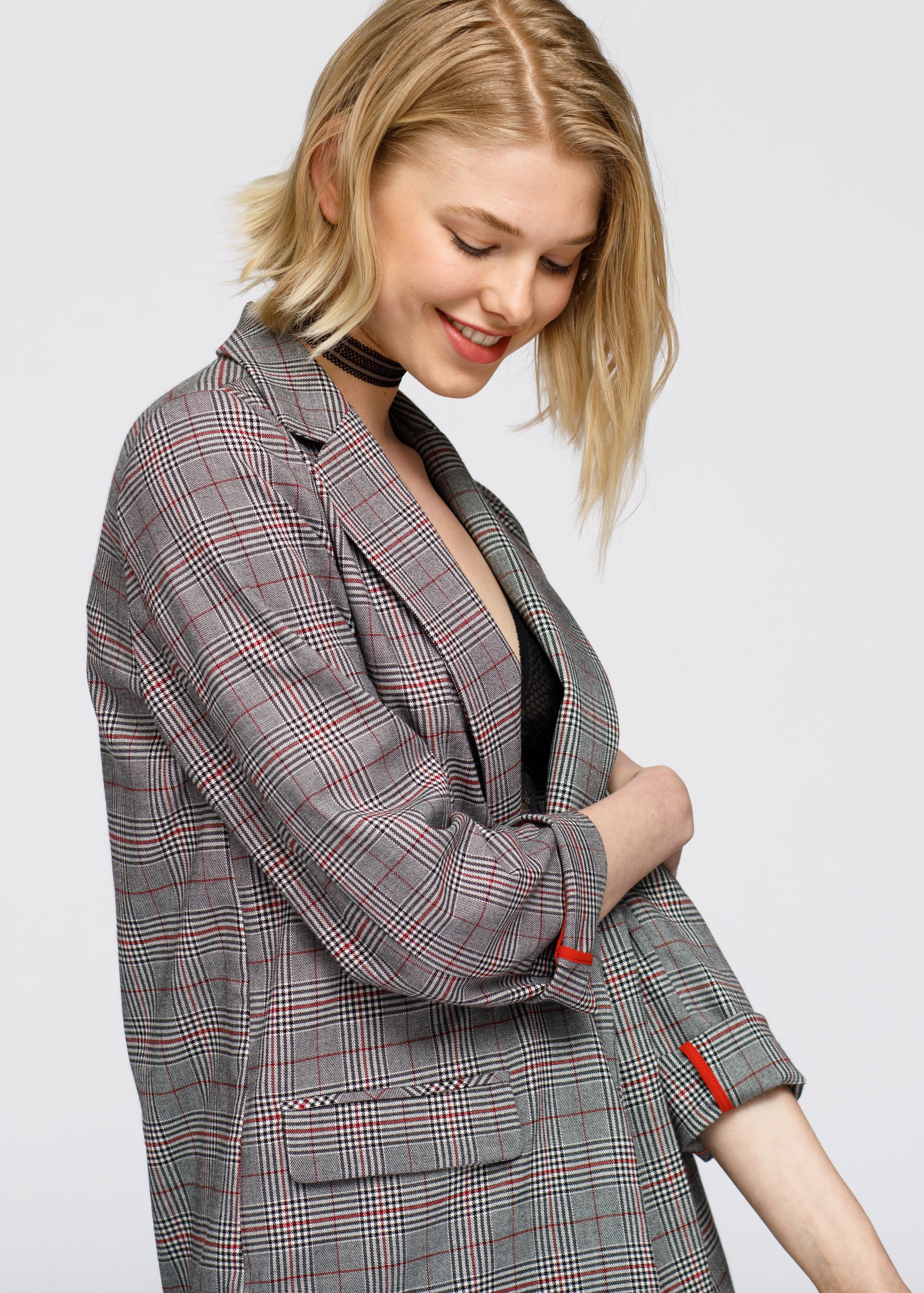 Women's Multi Glen Plaid Blazer in Grey Plaid featuring a notched collar and front flap pockets, showcasing a stylish multi glen plaid pattern.