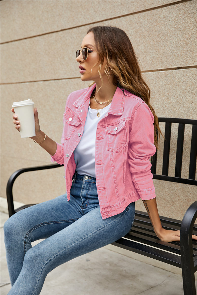 A stylish women's denim jacket featuring long sleeves, a slim fit, and a solid pattern, perfect for casual wear in fall and winter.