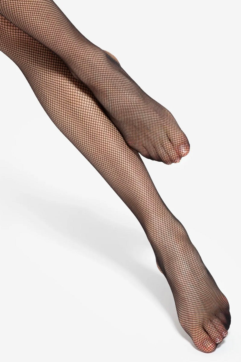 Gatta Brigitte 06 seamless net tights in black, showcasing a fine net design and seamless construction for elegance and comfort.