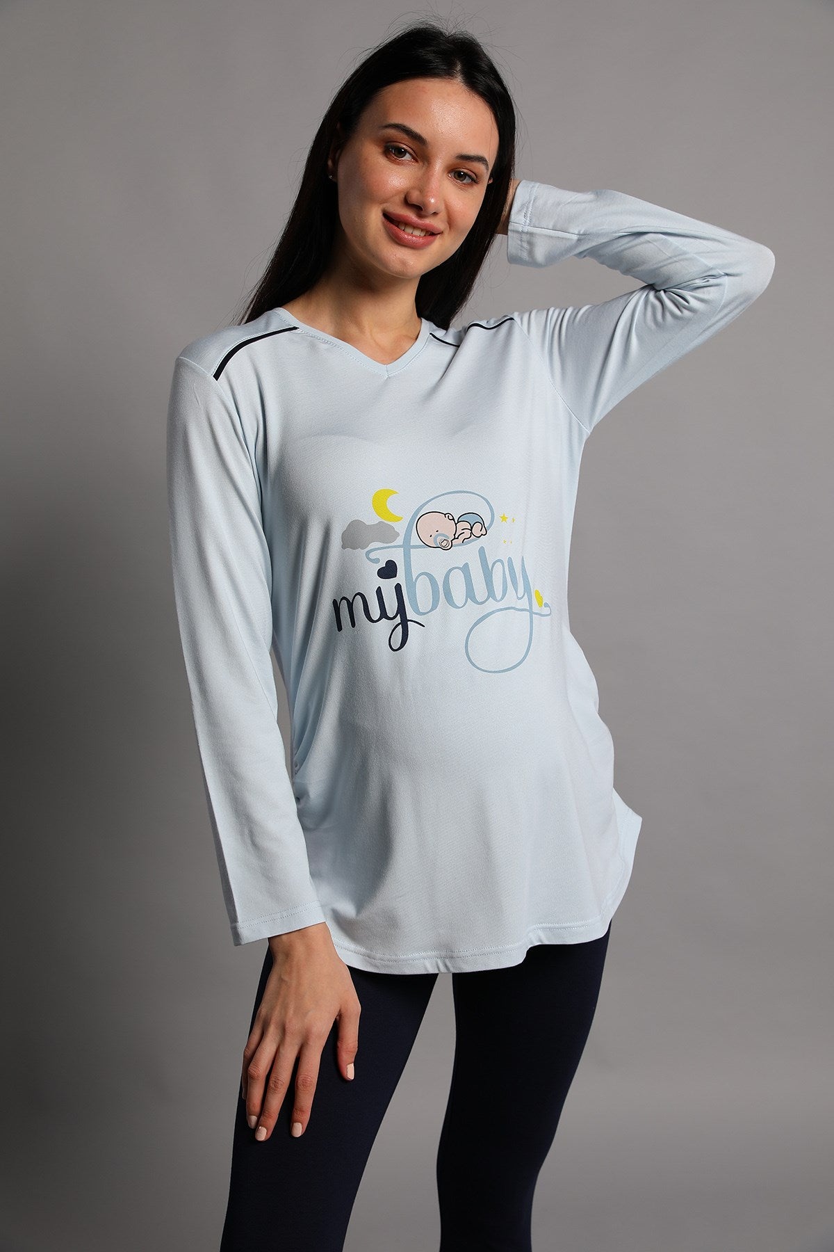 Shopymommy 5345 Maternity T-Shirt and Tights Set in Blue, showcasing organic fabric and stylish design for comfort during pregnancy.