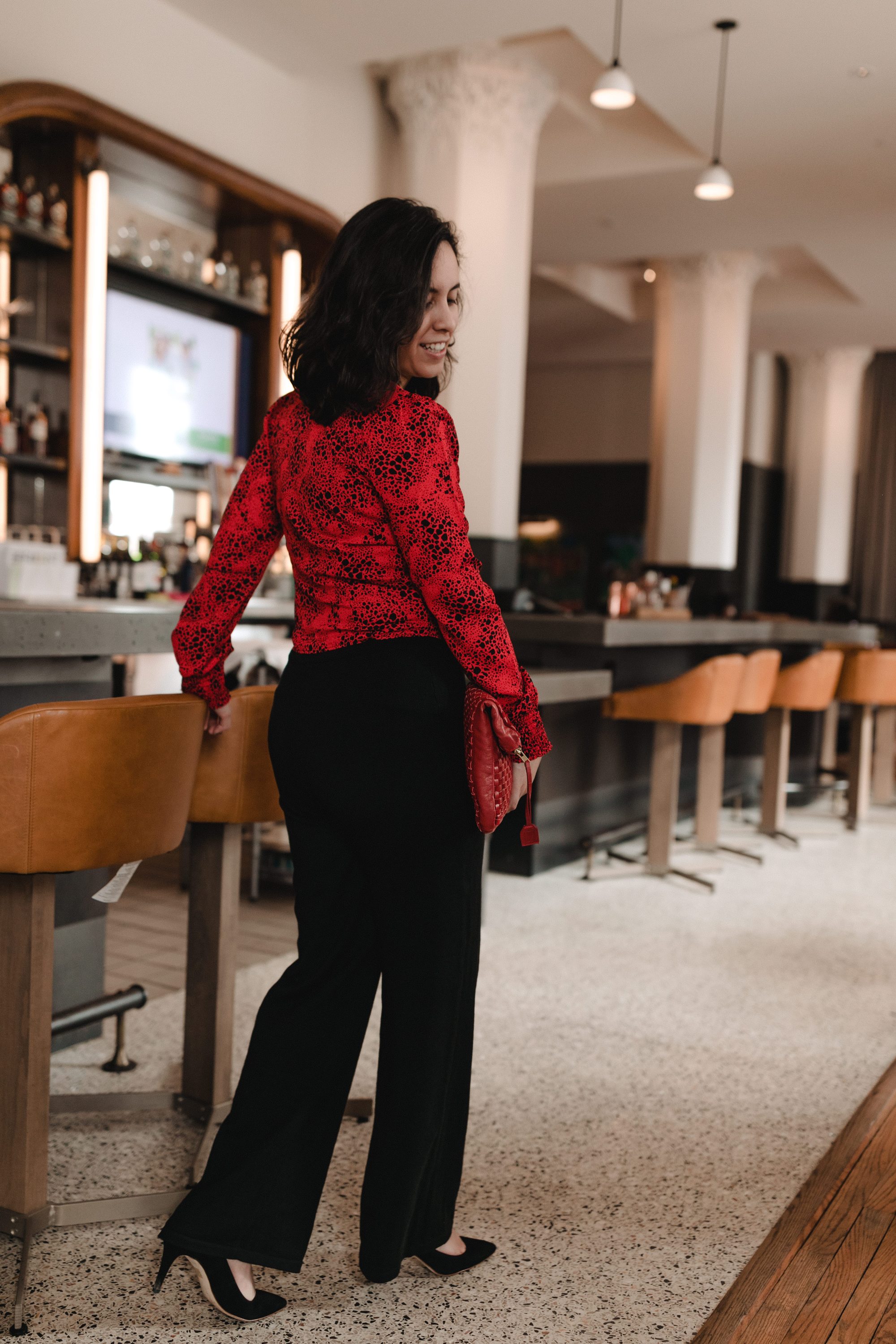 Wide leg pants made from a luxurious alpaca cotton blend, featuring an elastic waistband and a flowy silhouette, perfect for casual and elegant occasions.