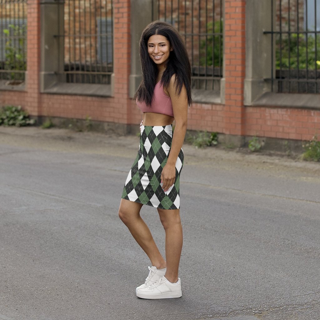 Women's green and white argyle pencil skirt with a slim fit and elastic waistband, showcasing a stylish design.