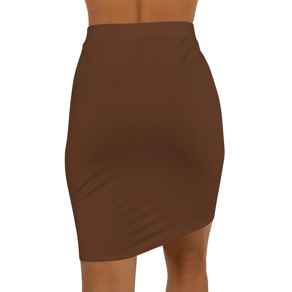 Chocolate brown pencil skirt made of polyester and spandex, featuring a mid-waist slim fit and elastic waistband.