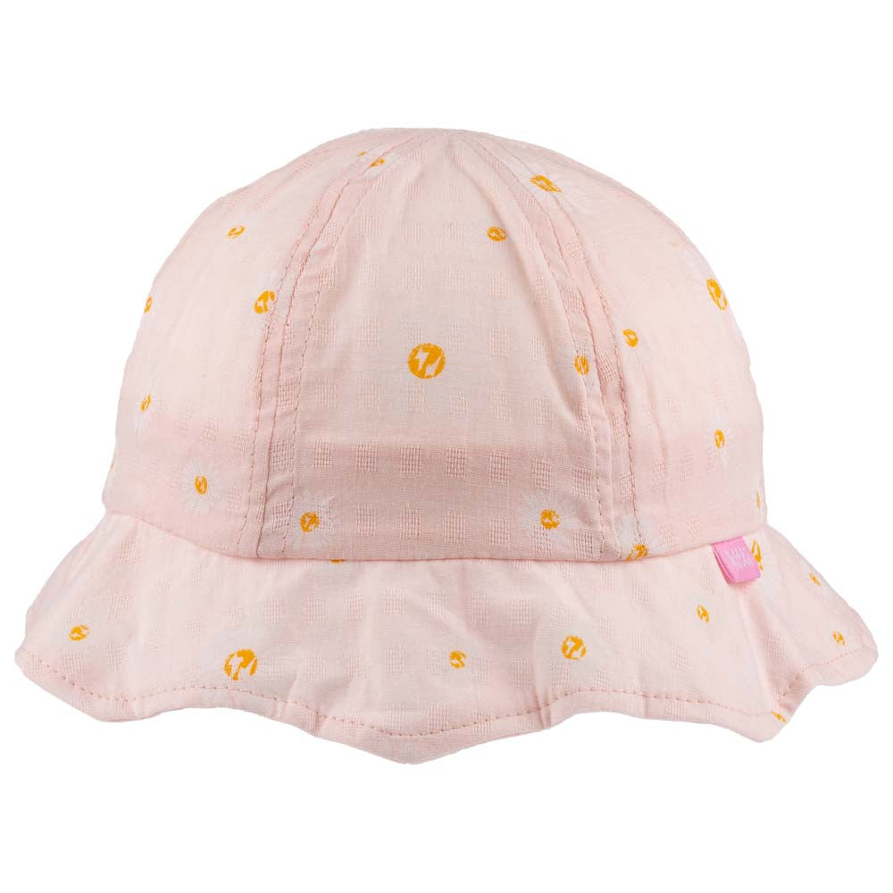 Breathable overall print kids cap in white, designed for ages 4-8, perfect for sun protection at the beach or pool.