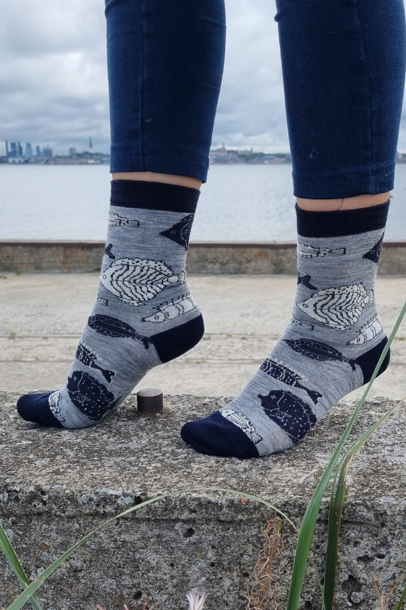 ICEFISH merino wool socks featuring a stylish fish design in gray color, perfect for all-year wear.