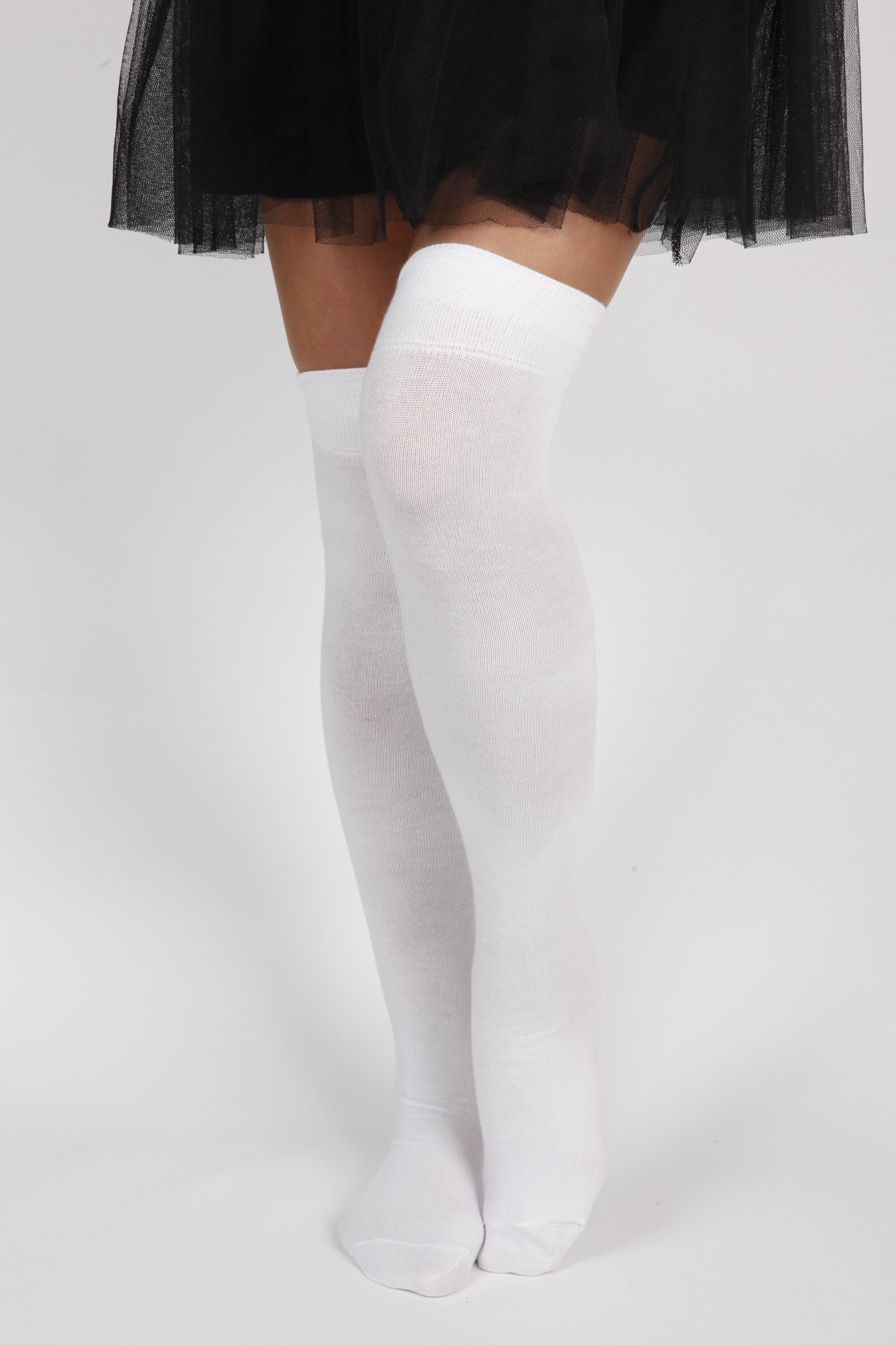 JESSI white over the knee highs, stylish and comfortable socks suitable for men and women, ideal for folk dancing.