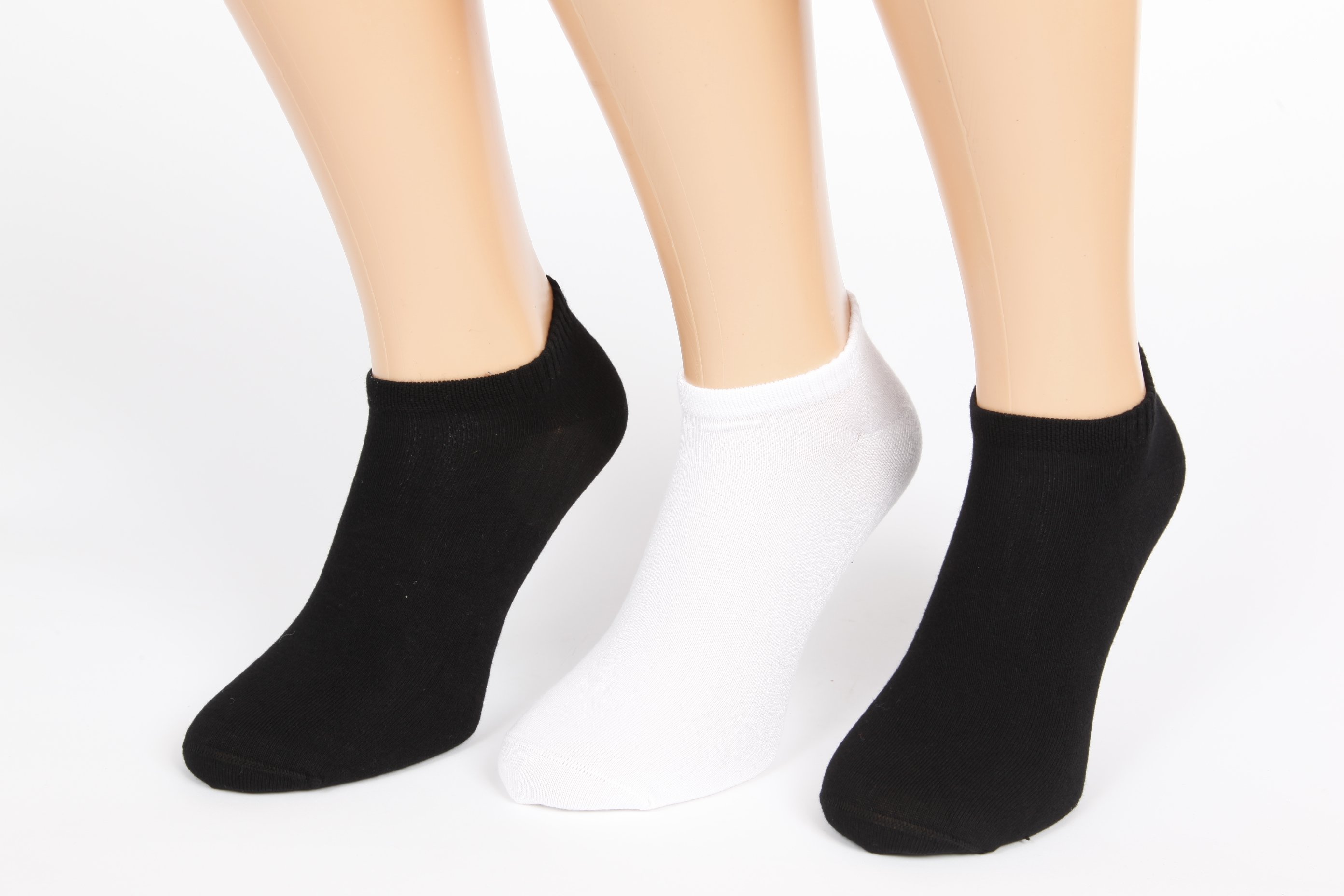 JOOSEP viscose low-cut socks for men in white and black, showcasing soft and stretchy material.