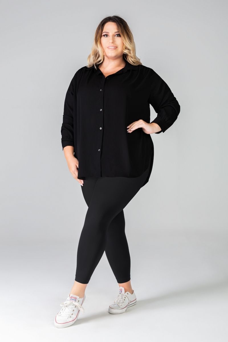 LUIZA queen size black leggings designed for curvy ladies, showcasing soft fabric and stylish design.