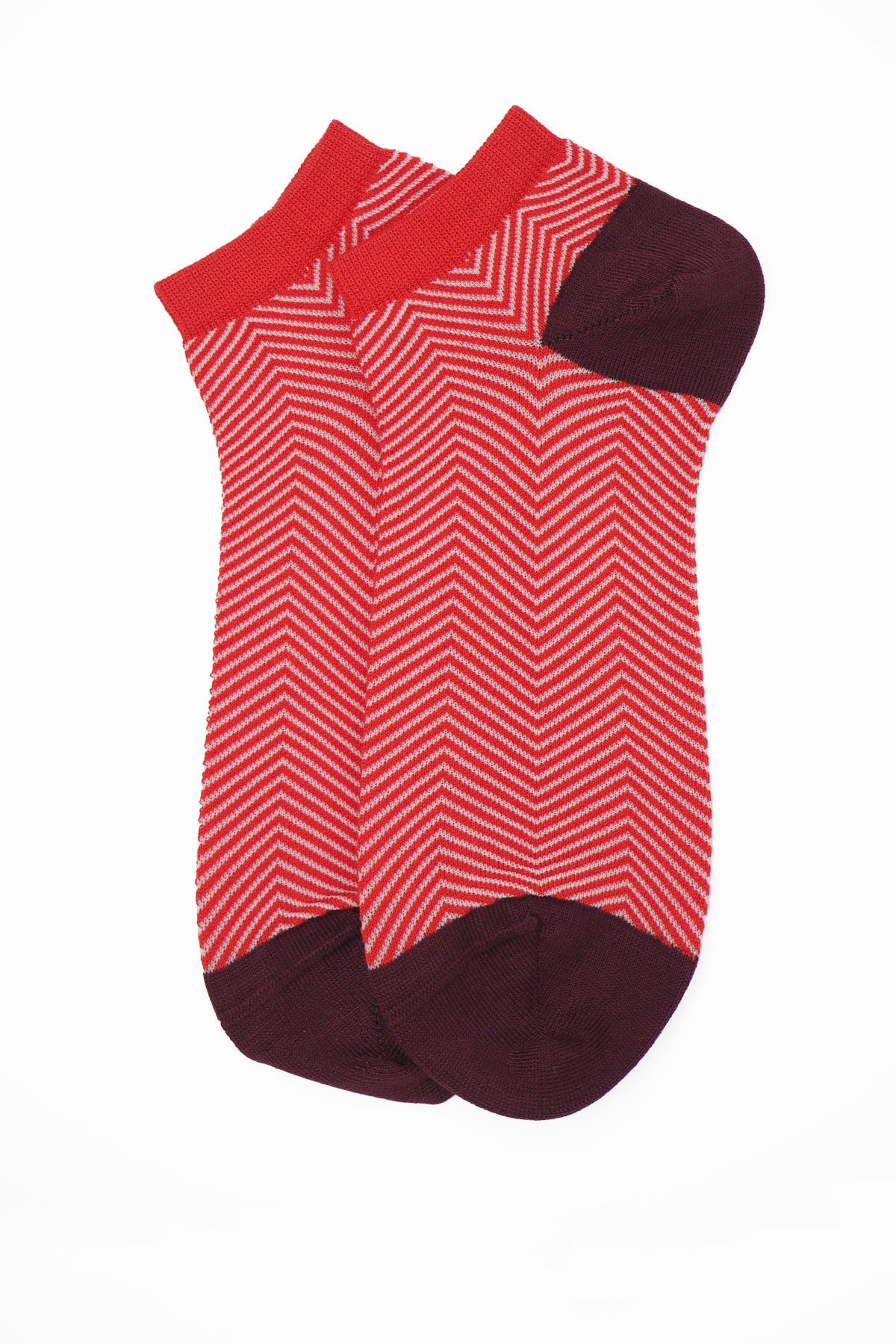 Lux Taylor Men's Trainer Socks in red with white zigzag pattern and maroon heel and toe, showcasing luxury and style.