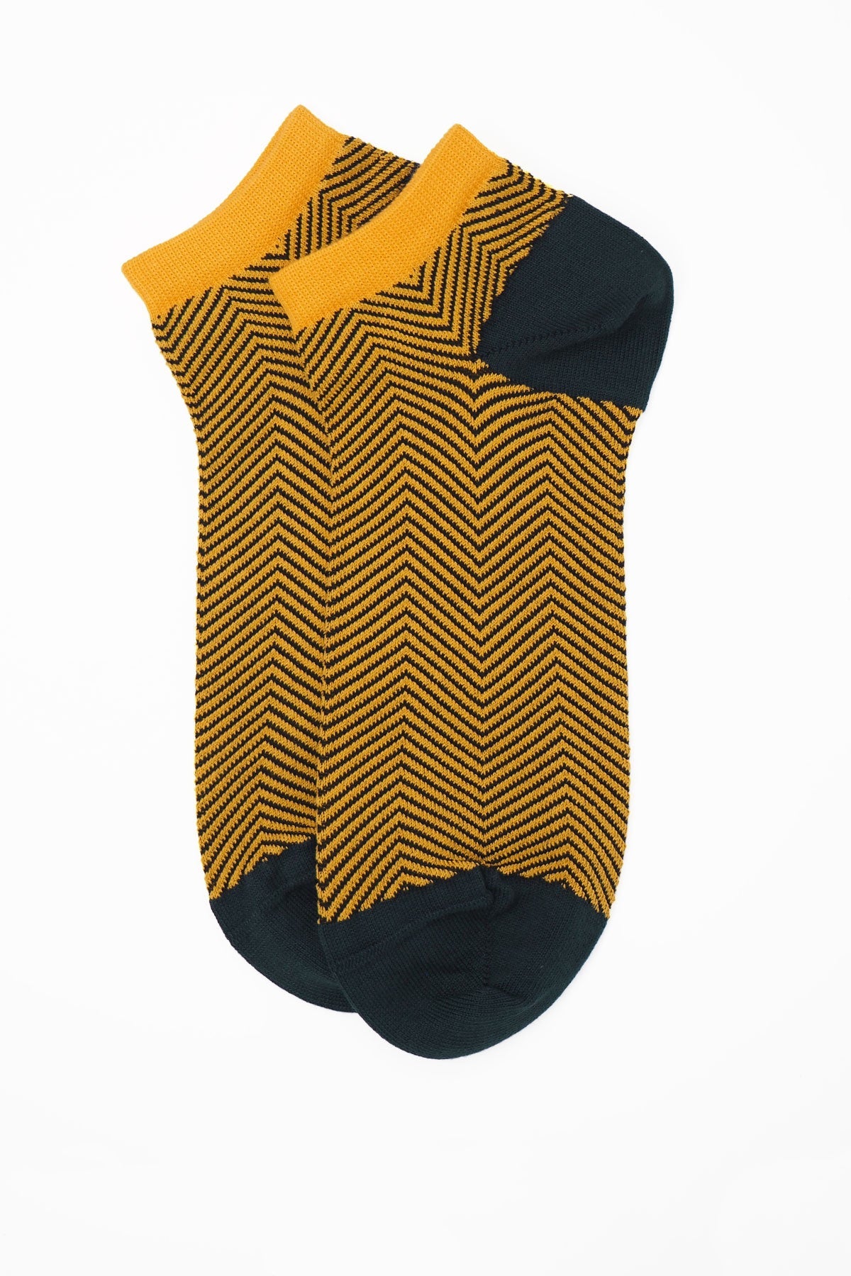 Lux Taylor Men's Trainer Socks in yellow with black zigzag pattern and navy heel and toe, showcasing luxury and style.