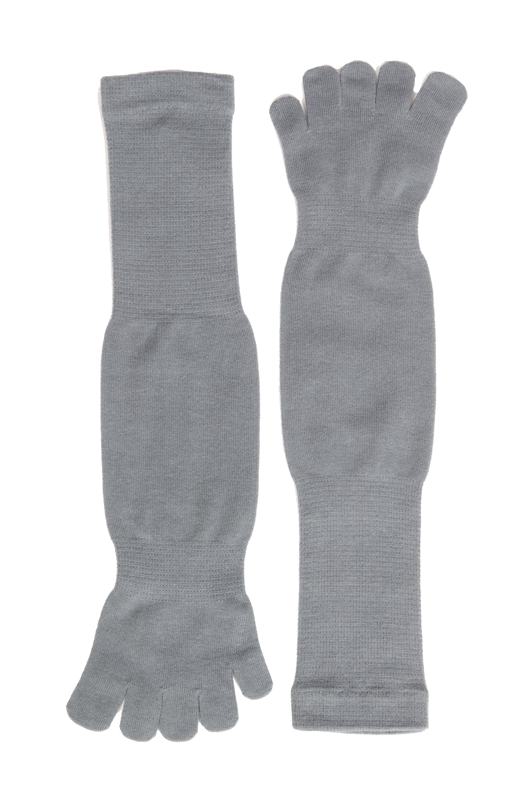 MEN TOES grey toe socks showcasing a soft cotton blend with individual toe compartments for comfort.