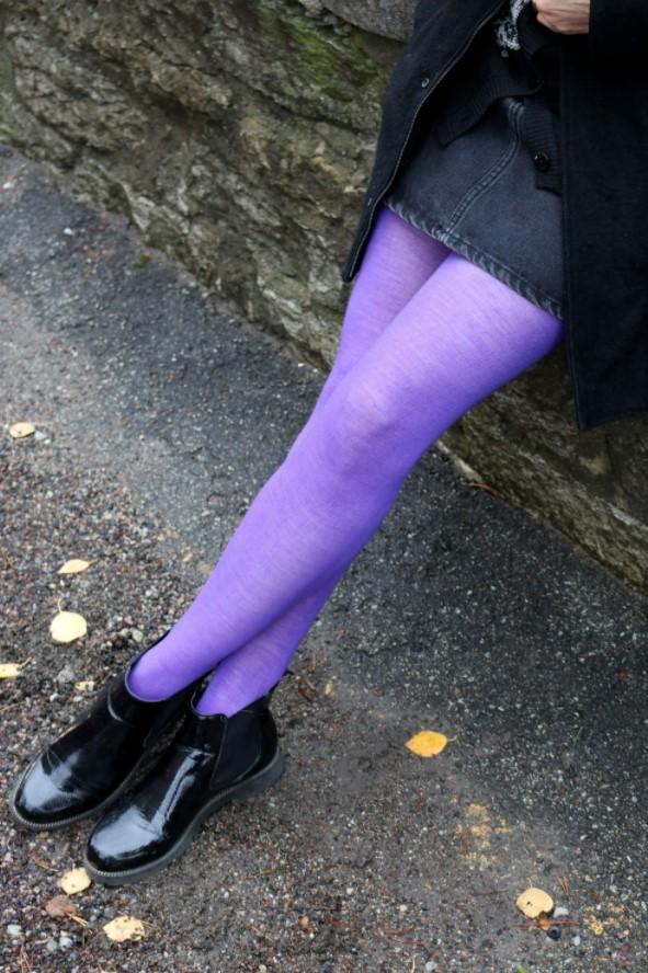 MILANA purple merino tights displayed elegantly, showcasing their thin design and rich color.