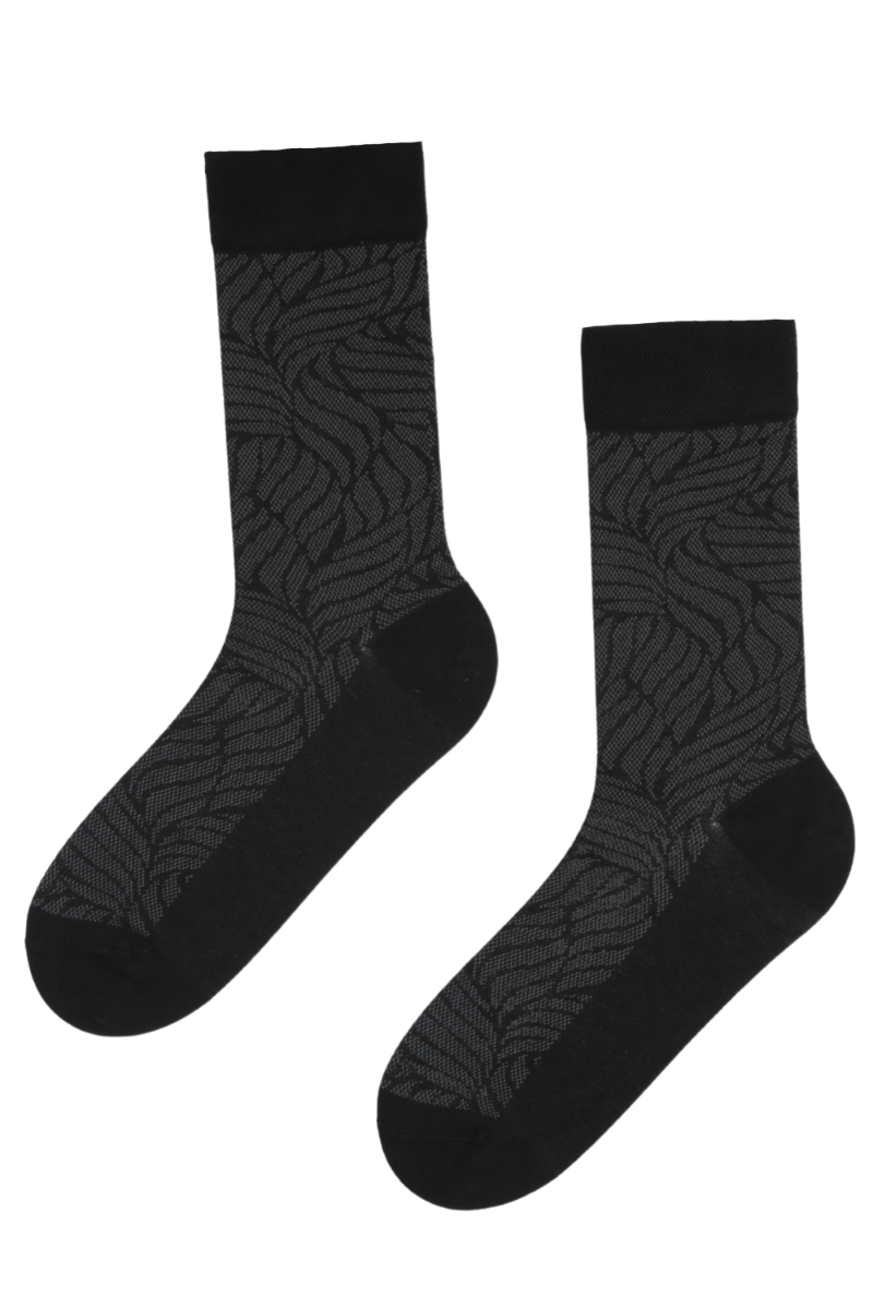 MONDO black suit socks featuring a solid black color and an exciting pattern, made from soft viscose for comfort.