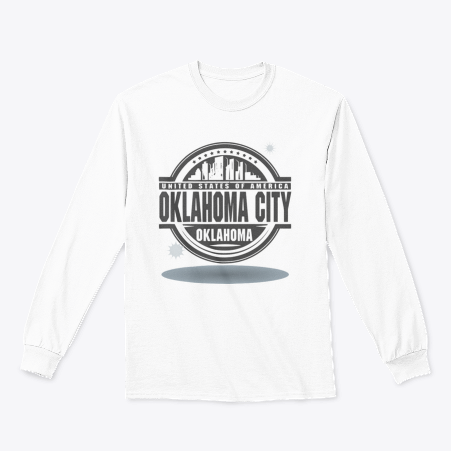 Oklahoma United States of America Sweatshirt in grey, showcasing its classic fit and soft fabric.