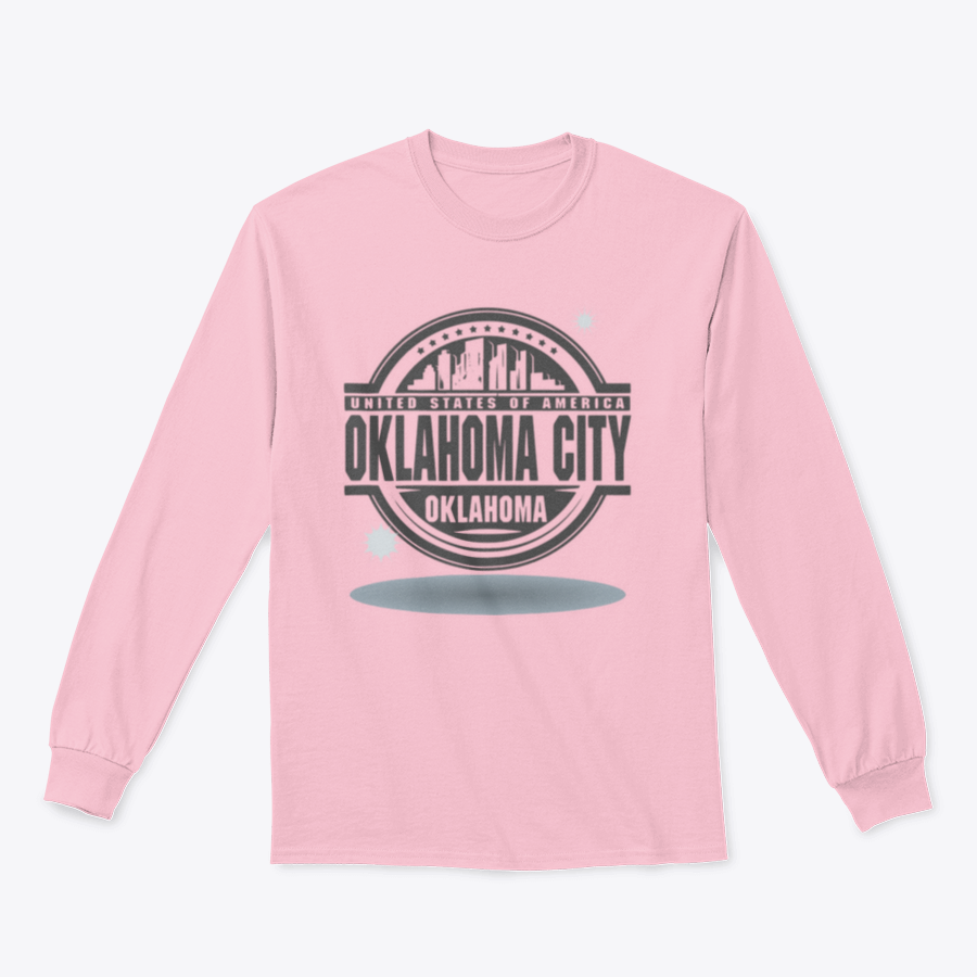 Oklahoma United States of America Sweatshirt in grey, showcasing its classic fit and soft fabric.