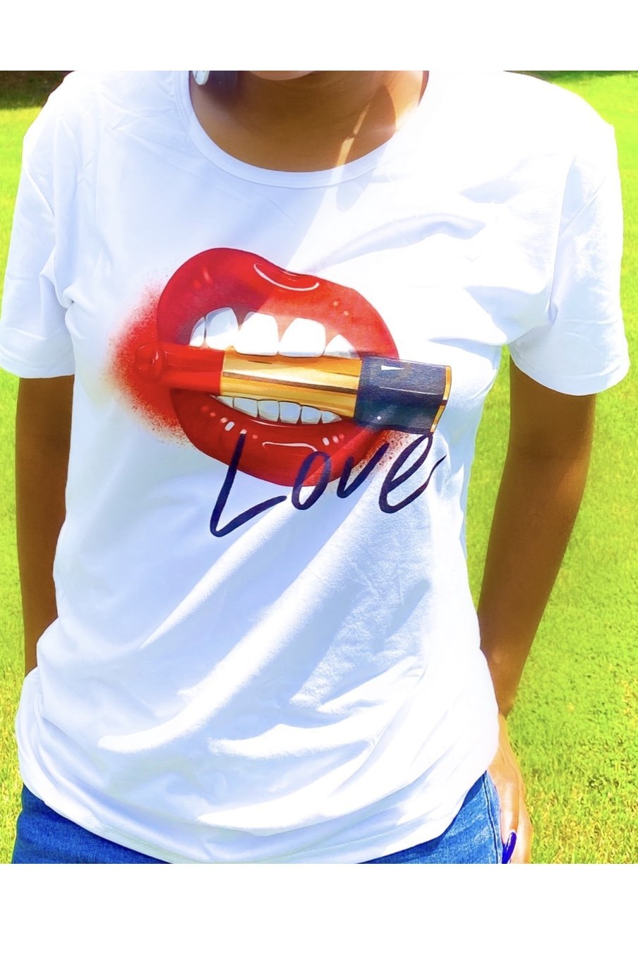 Love, Muahhhh Hoops T-Shirt in white cotton with vibrant front print, showcasing a fun and casual style.