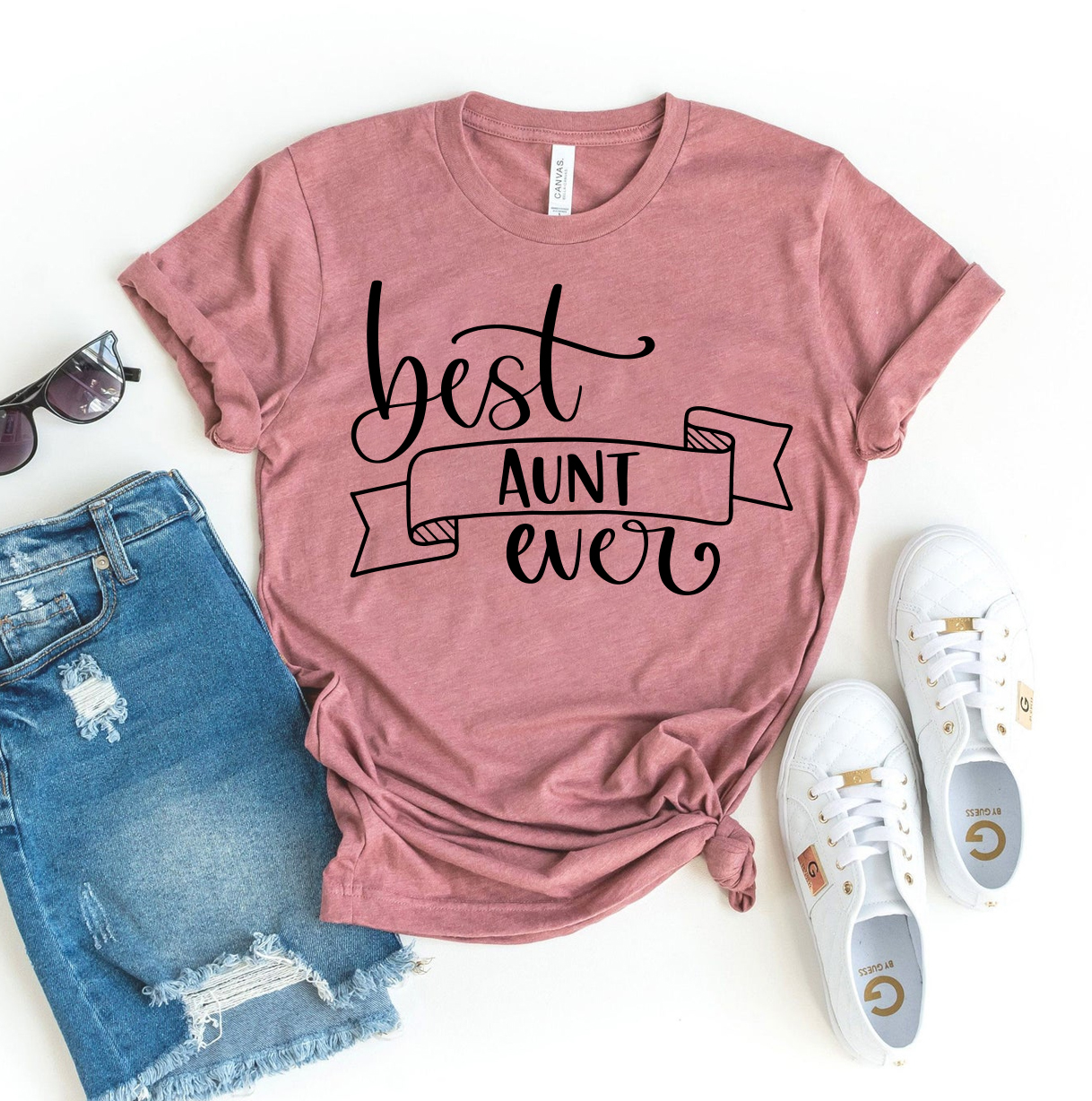 Best Aunt Ever T-shirt made of premium ring spun cotton with a stylish design, available in various sizes.