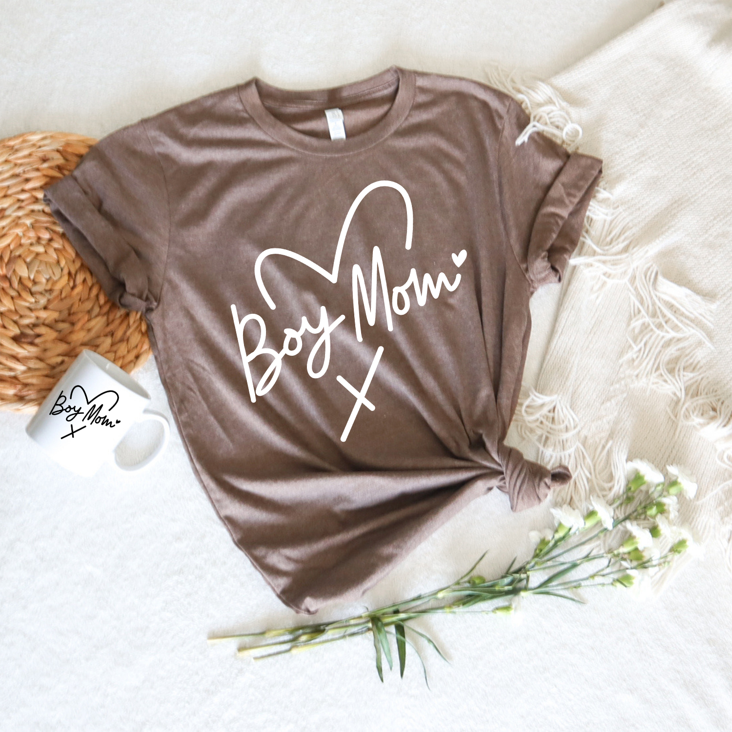 Boy Mom Heart T-shirt featuring a stylish heart design, perfect for proud mothers.