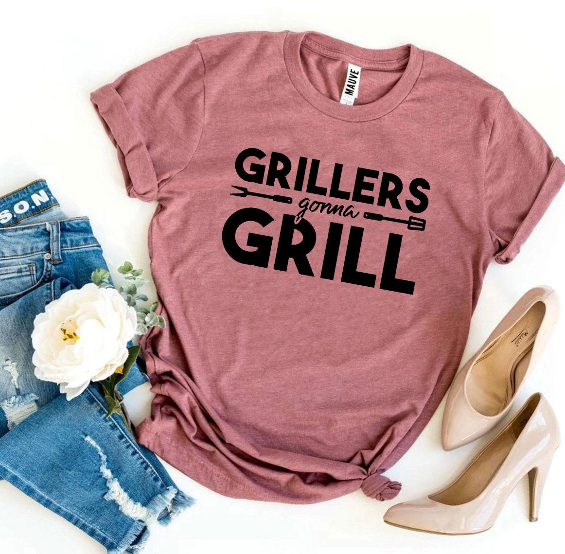 Grillers Gonna Grill T-shirt made of premium ring spun cotton with a stylish flex print design.