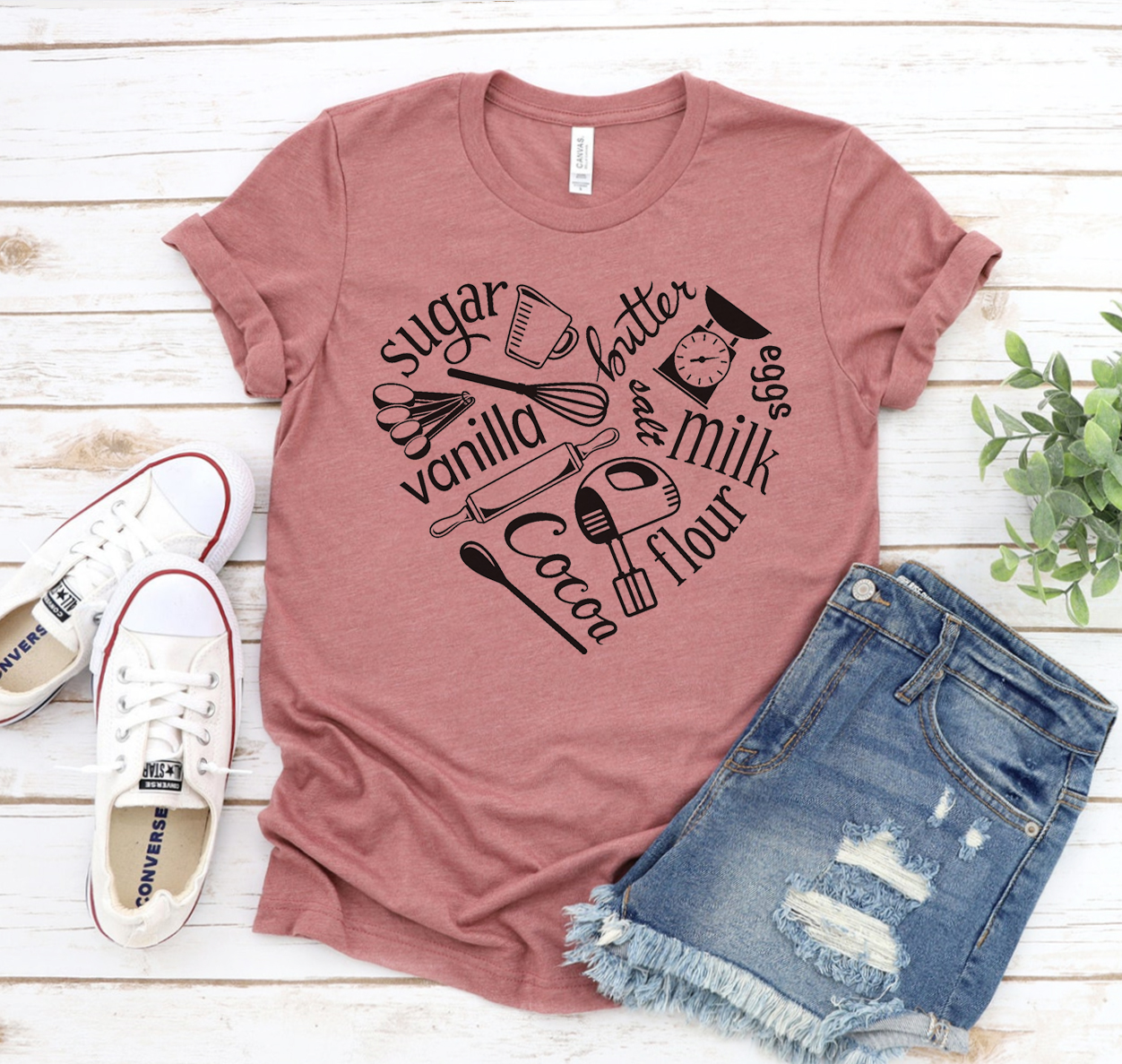 I Love Baking T-shirt in various sizes, showcasing its unisex design and soft fabric.