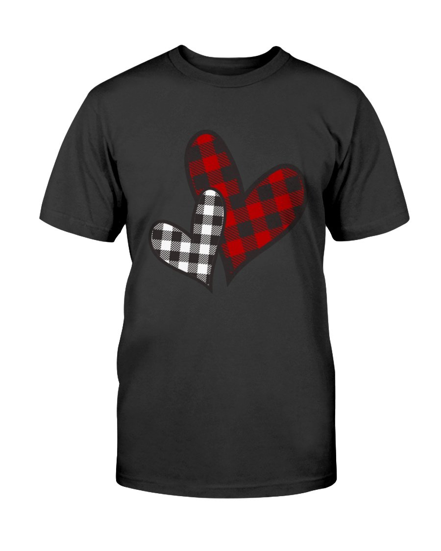 Black T-shirt with plaid hearts.