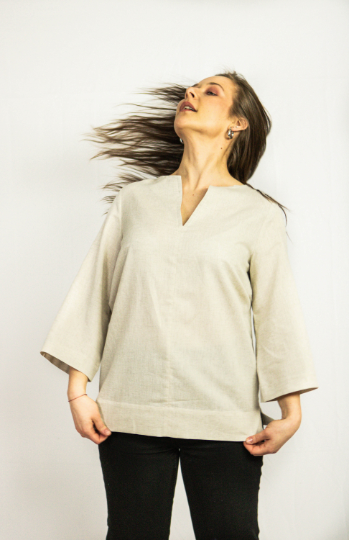 Dark Plum linen oversize top showcasing its elegant design and quality stitching, perfect for casual and holiday wear.