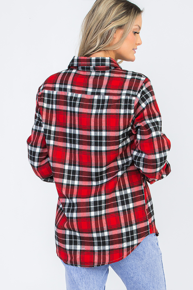 Oversize Boyfriend Plaid Checkered Flannel shirt featuring a classic plaid pattern, flat collar, and dual chest pockets.