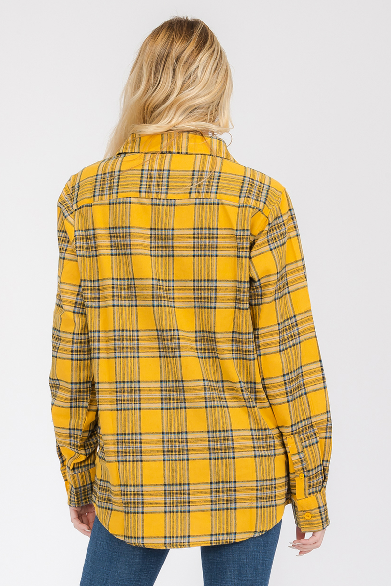 Oversize Boyfriend Plaid Checkered Flannel featuring a classic plaid pattern, dual chest pockets, and a relaxed fit, perfect for casual wear.