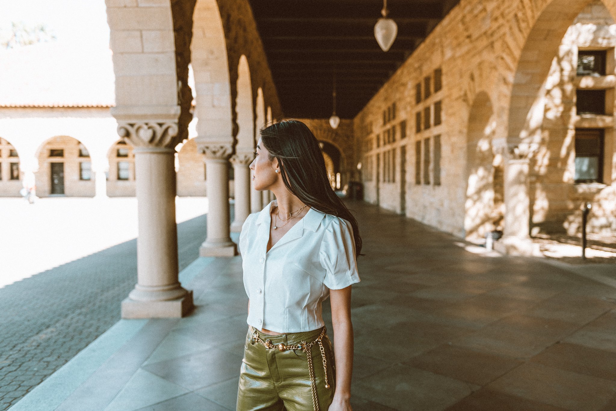 Peyton Puffed Sleeve Button-Down Blouse featuring puffed sleeves and moonstone-like buttons, styled on a mannequin.